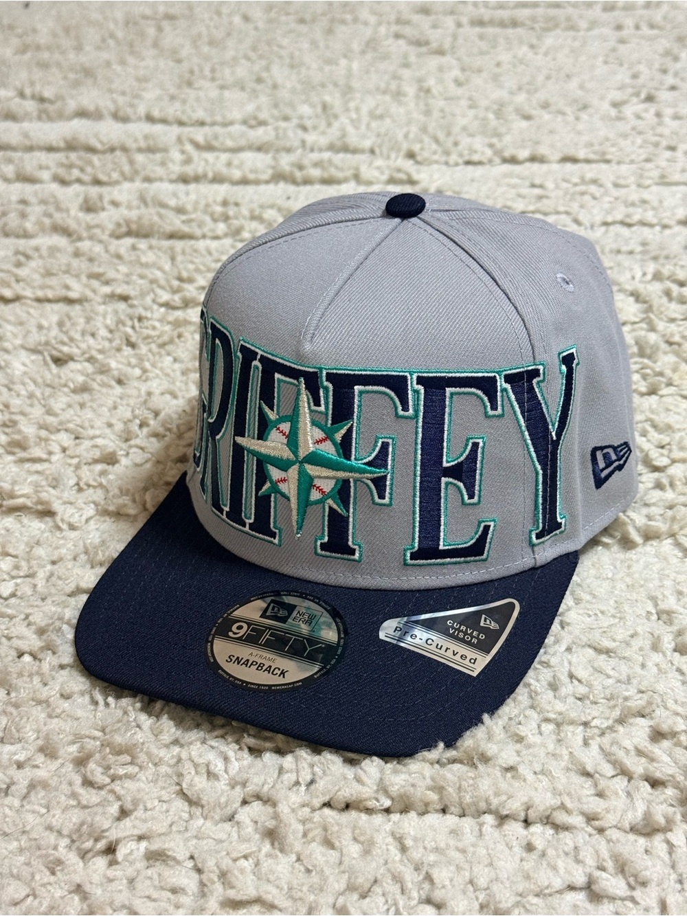 New New Era Seattle Mariners "GriffeY" 9Fifty A-Frame snapback hat